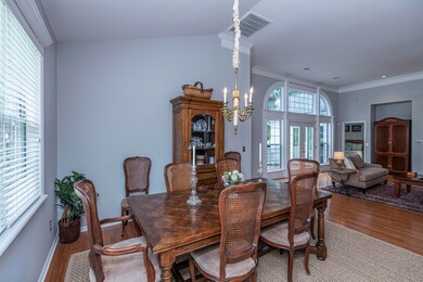 Dining Rm