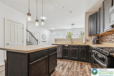 2128 Danville Dr, Pennsburg, PA 18073 - photo 7