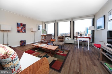 Society Hill Towers unit 21E, Philadelphia, PA 19106 - photo 7