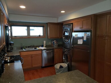 5 Pemigewasset Dr unit 3, Lincoln, NH 03251 - photo 6