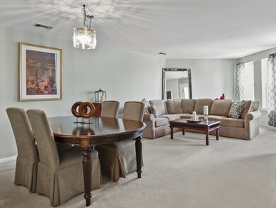 97 Anderer Ln unit 204, West Roxbury, MA 02132 - photo 4