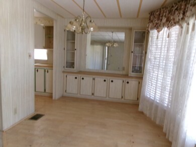 7100 Ulmerton Rd unit Lot 1211, Largo, FL 33771 - photo 5