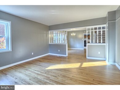 1528 N 12th St, Reading, PA 19604 - photo 3