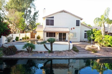 Backyard_Lakeview1
