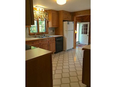 86 Brayton Ave, Cranston, RI 02920 - photo 4