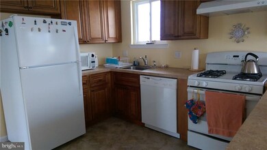 37 S Los Angeles Dr, Little Egg Harbor Township, NJ 08087 - photo 6