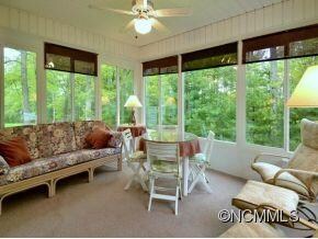 DELIGHTFUL SUNROOM