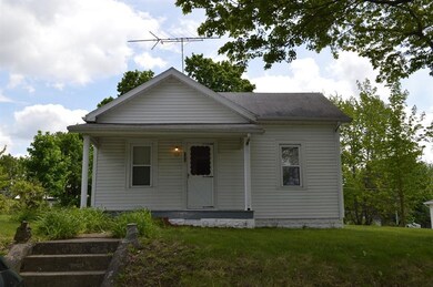 203 W Vine St, New Castle, IN 47362 - photo 2