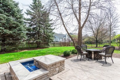 2704 Salix Cir, Naperville, IL 60564 - photo 6