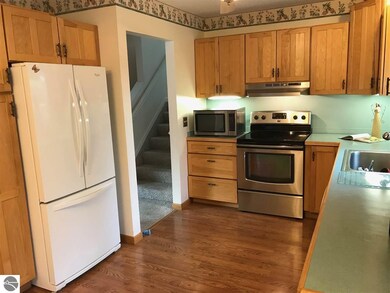 12351 S Bugai Rd, Cedar, MI 49621 - photo 6