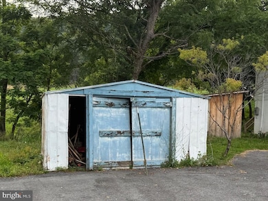 11967 Knobley Rd, New Creek, WV 26743 - photo 3