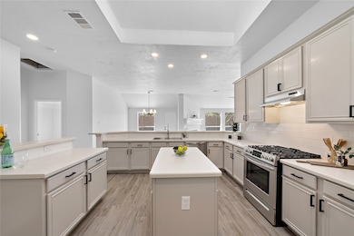 22307 Fieldcrest Ln, Richmond, TX 77469 - photo 2