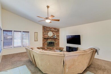 860 W Juanita Ave, Mesa, AZ 85210 - photo 5