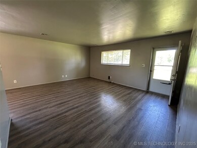 15400 E 101st St, Broken Arrow, OK 74011 - photo 2