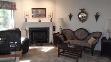 21 Cara Dr, Weymouth, MA 02188 - photo 2