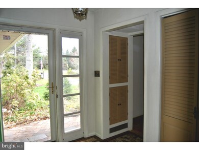 252 Cranbury Rd, Princeton Junction, NJ 08550 - photo 2