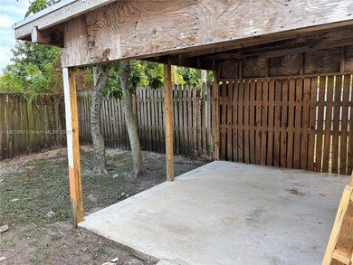 610 E Campus Cir unit 3, Fort Lauderdale, FL 33312 - photo 4