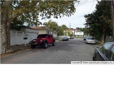 74 Mills Ave, Staten Island, NY 10305 - photo 3