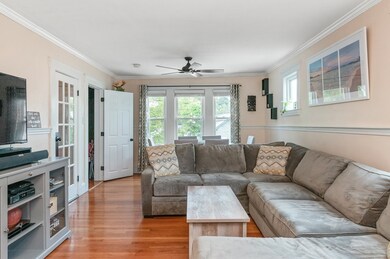 192 Orange St unit 194, Roslindale, MA 02131 - photo 3