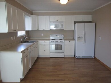 NEW KITCHEN!