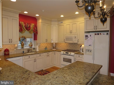 3 Collins Mill Ct, Moorestown, NJ 08057 - photo 6