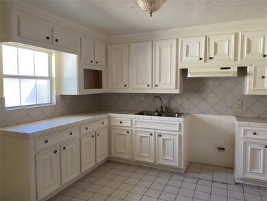 11730 Vickery St, Houston, TX 77039 - photo 6