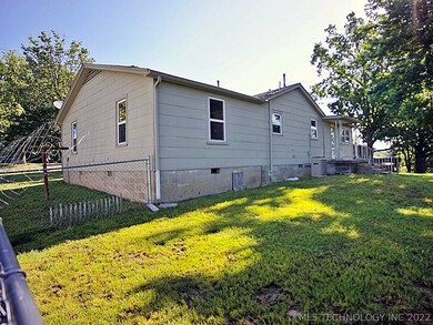 322 E South St, Tahlequah, OK 74464 - photo 5