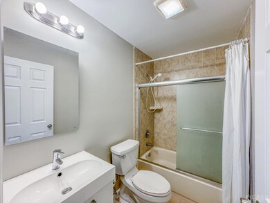 5 Christopher St, Carteret, NJ 07008 - photo 7