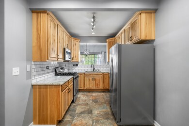 2334 Reflections Dr unit C0704, Aurora, IL 60502 - photo 5