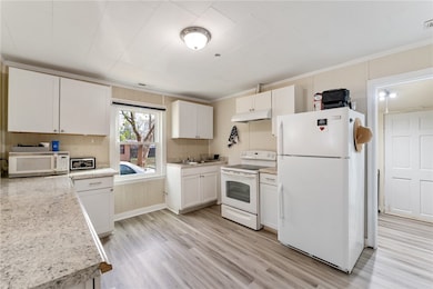 114 Simpson St, Iva, SC 29655 - photo 7