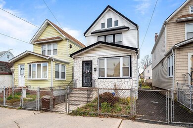 111-15 Inwood St, Jamaica, NY 11435 - photo 2