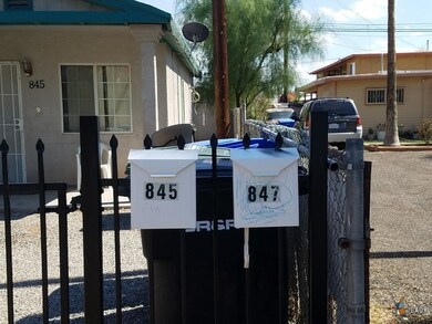 845847 El Centro Ave, El Centro, CA 92243 - photo 2