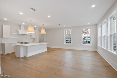 102 Iris Ct, Warren, NJ 07059 - photo 6