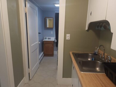 677 Lancaster St, Berlin, NH 03570 - photo 7