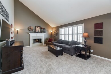 2031 Engle Rd, Naperville, IL 60564 - photo 5