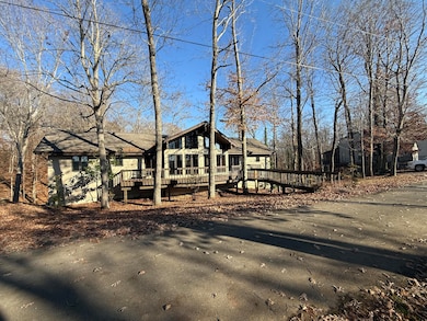 893 Lilly Creek Ln, Jamestown, KY 42629 - photo 2