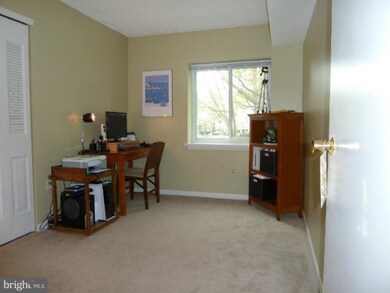 2216 Springwood Dr unit 101, Reston, VA 20191 - photo 7