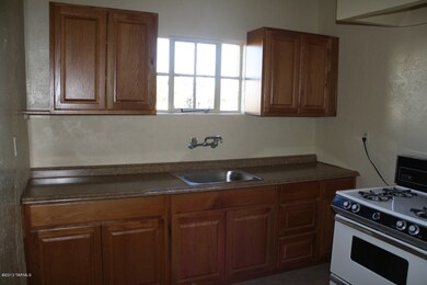 1527 E 12th St, Tucson, AZ 85719 - photo 5