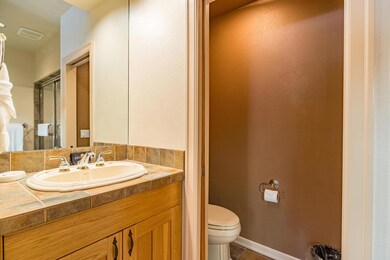 57070 Peppermill Cir unit 32-F, Sunriver, OR 97707 - photo 6