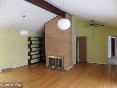 421 Russell Rd, Berryville, VA 22611 - photo 5