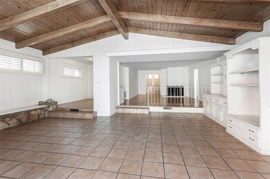 1920 W Parkside Ave, Burbank, CA 91506 - photo 7