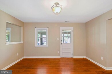 29 Woodstock Ln, Stafford, VA 22554 - photo 6