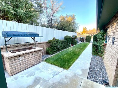 4221 N Arrowhead Rd, Silver City, NM 88061 - photo 2
