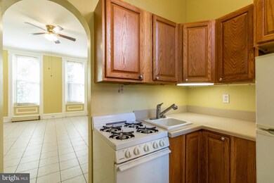 321 5th St unit 1E, Shoemakersville, PA 19555 - photo 4