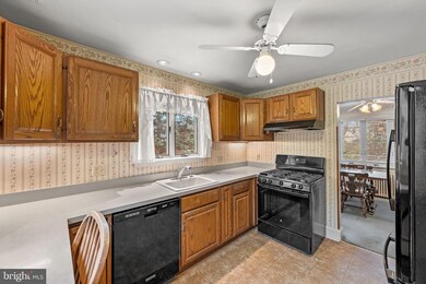 6 Norwood House Rd, Downingtown, PA 19335 - photo 2