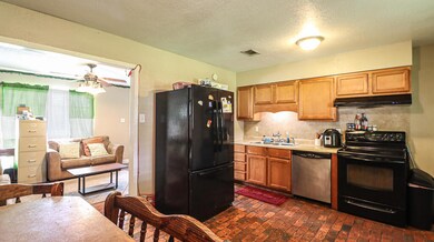 7505 Canton-4707