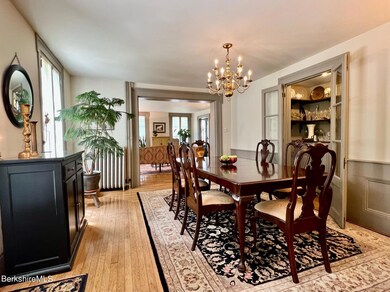 Dining Room Side A