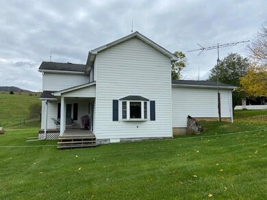 6195 Johnsons Crossroads unit 6195, Union, WV 24983 - photo 5