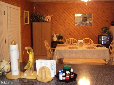 704 Salem Dr, Fredericksburg, VA 22407 - photo 4