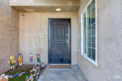 3600 O St unit 26, Bakersfield, CA 93301 - photo 4